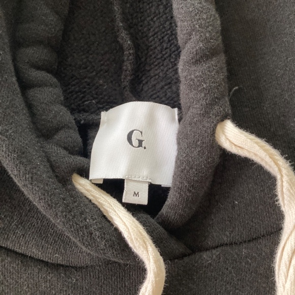 G. label  Black A line hoodie Sweatshirt Size Medium with ruffles - Picture 4 of 5
